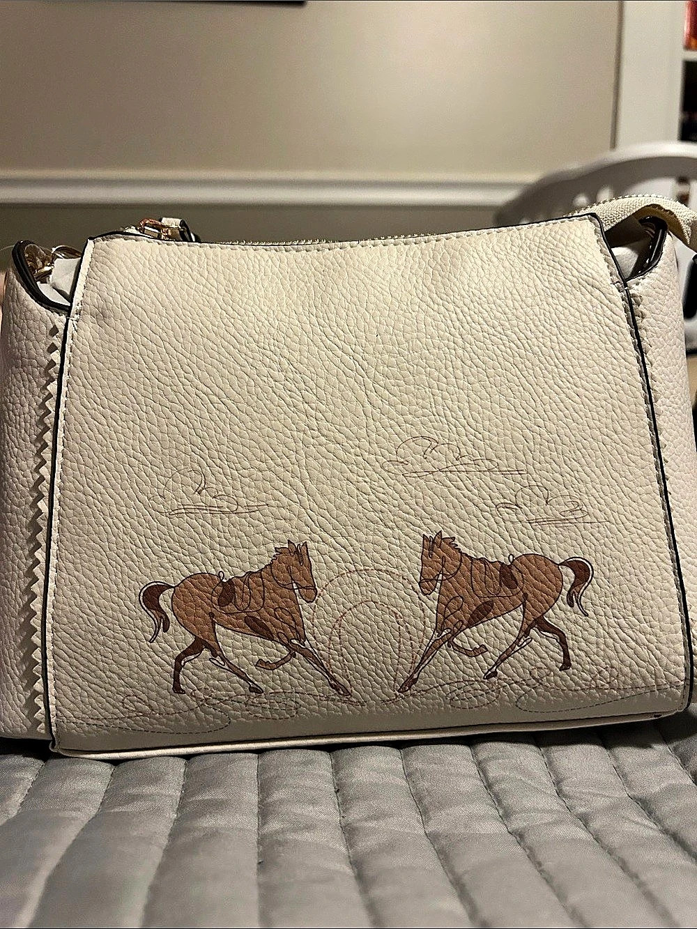 Horse and Carriage Shoulder Bag in Cream Like New